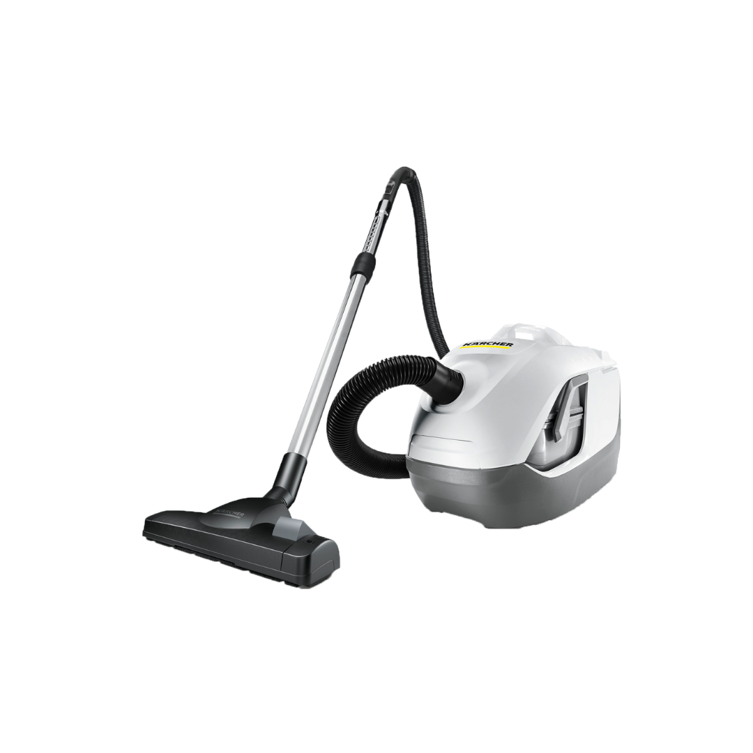 Vacuum cleaner with water filter